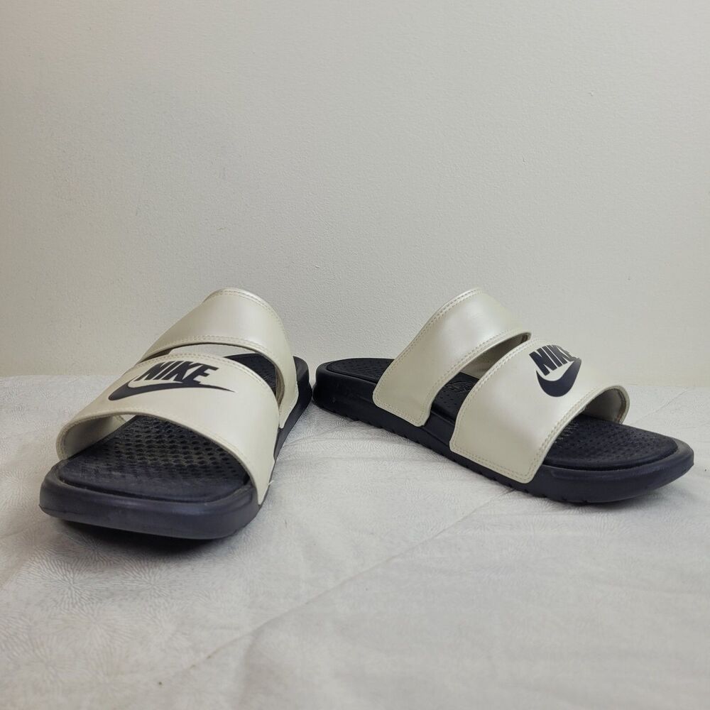 Nike Benassi Duo Ultra Slide Womens Size 11 White Sandals Walking Water Outdoors